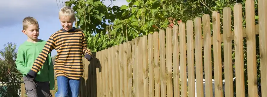 Picket fencing picket fencing 1