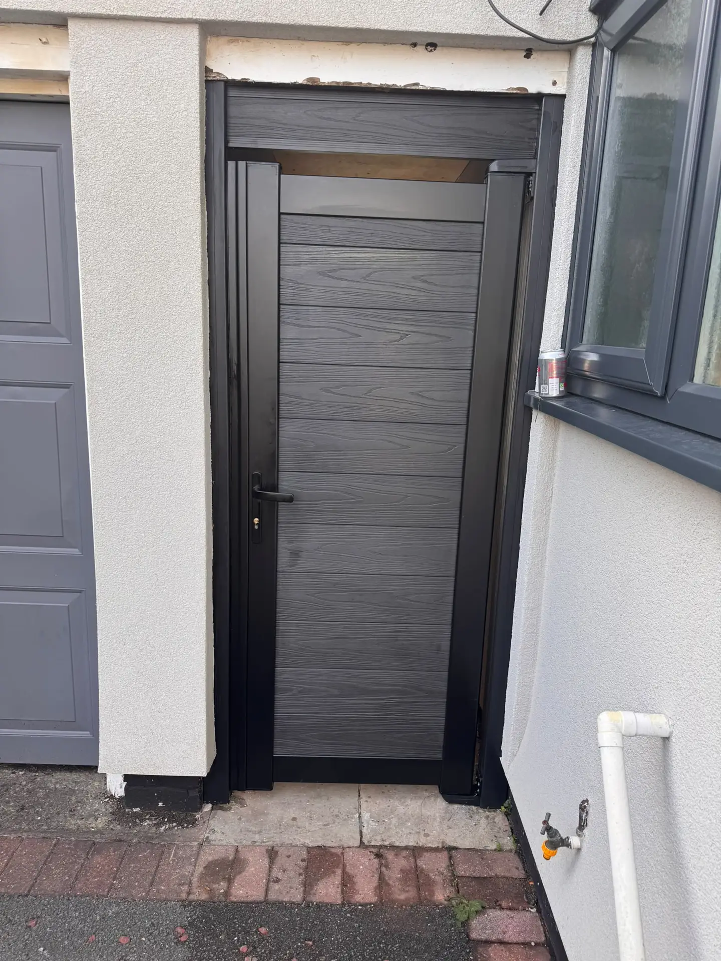 Weatherboard Fencing prescot fencing grey composite gate.jpg